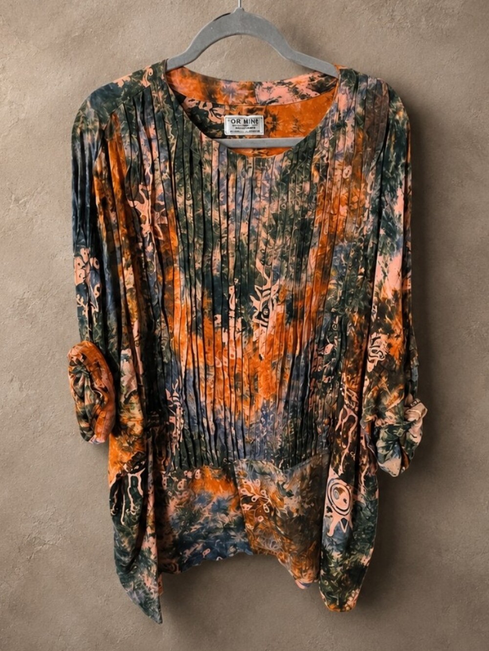 Ornate Pleated Round-Neck Tunic